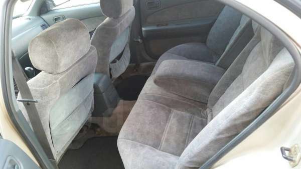 NISSAN Maxima