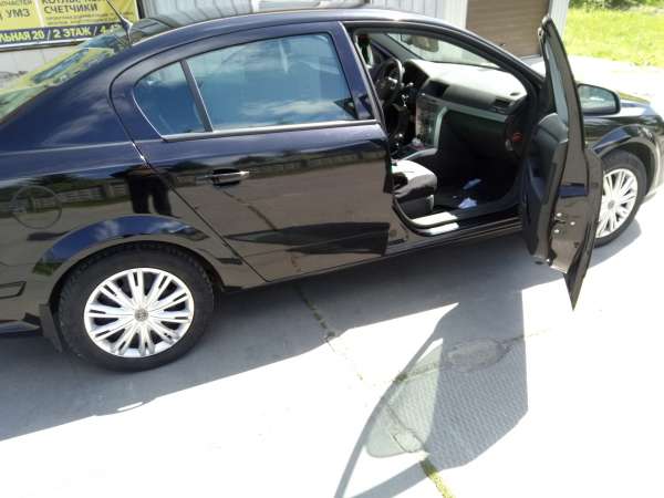 Opel Astra H