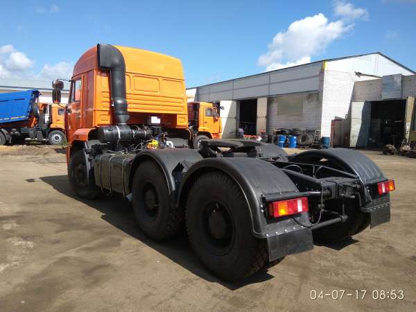 КАМАЗ 6520