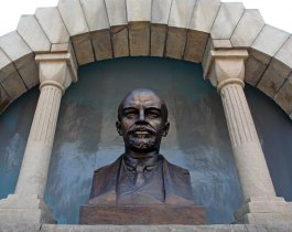 В Челябинске осквернили памятник В.И.Ленину