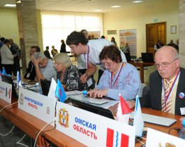 Челябинцы едут на Чемпионат России по компьютерному многоборью среди старшего поколения