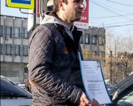 Блогеры усомнились в искренности людей, просящих милостыню в Челябинске
