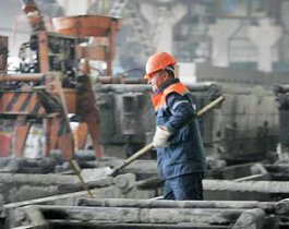 25 000 рублей - средняя зарплата рабочего в Челябинске!