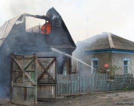  В Челябинской области на пожаре погибли двое детей 