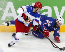 Чемпион мира по хоккею Евгений Дадонов перейдет в СКА
