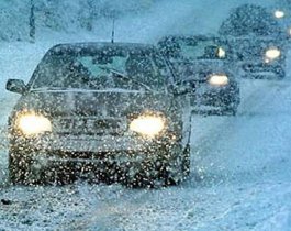 Около 200 аварий произошло в Челябинске за сутки из-за снегопада 
