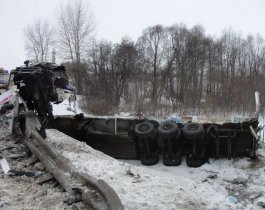  В аварии на М5 погиб водитель большегруза. Объезд места ДТП через Сатку