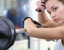 Почему тренировки в спортзале не помогают похудеть