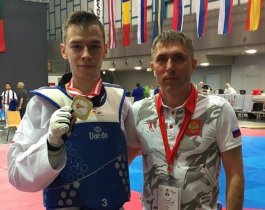 Челябинский тхэквондист взял золото международного турнира в Австрии